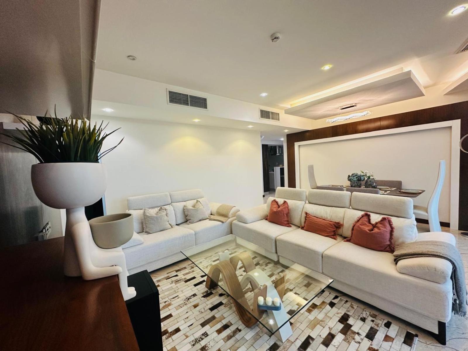 Saxophone Suites Al Al Muharraq Exterior foto