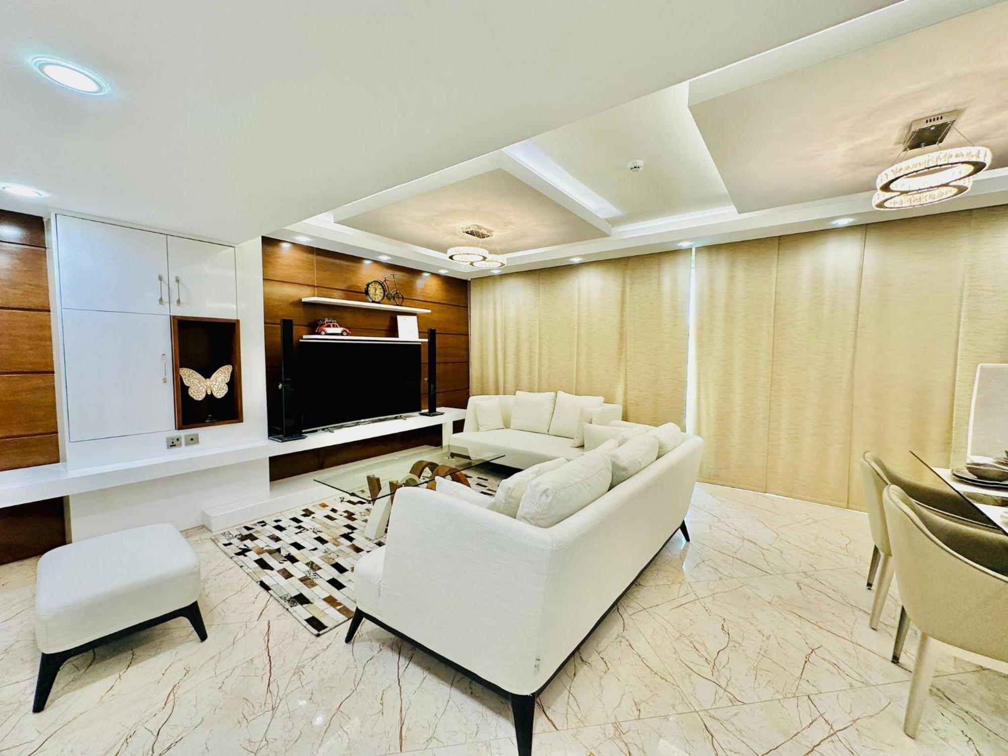 Saxophone Suites Al Al Muharraq Exterior foto