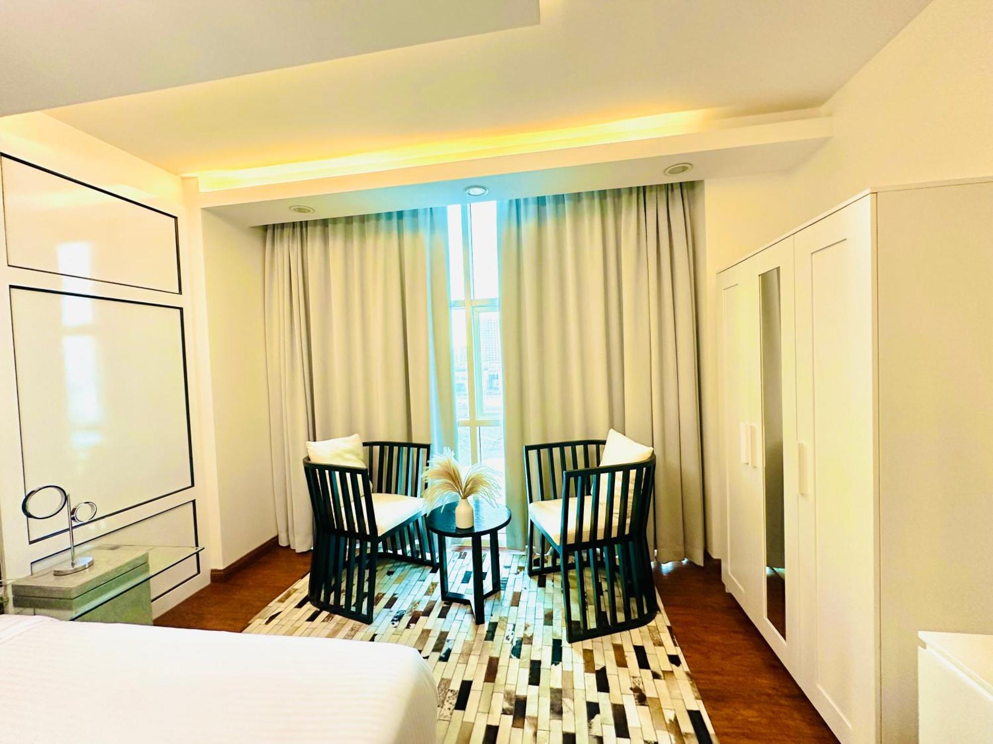 Saxophone Suites Al Al Muharraq Exterior foto